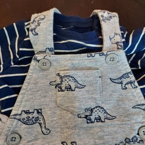 Little Me Size 6M 2 Piece Dino Shortall and Shirt Set - Picture 2 of 9